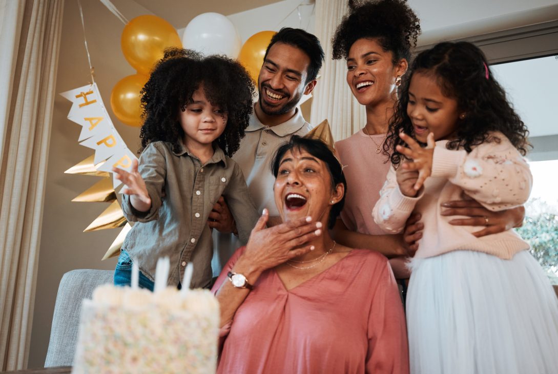 Surprise your mom with a beautiful Mother’s Day flower bouquet in Malaysia. A perfect gift to show love and appreciation on this special day.