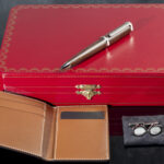 premium corporate gift set for office use items